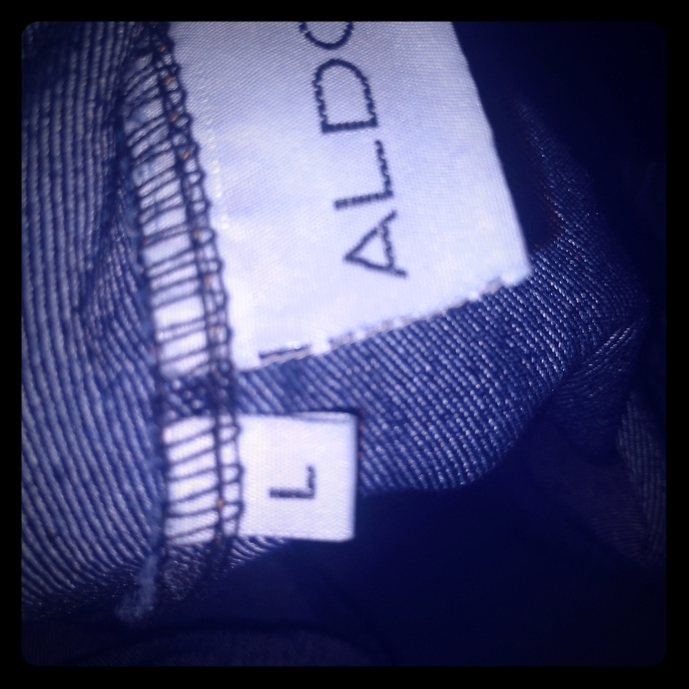 Also Jeans never worn